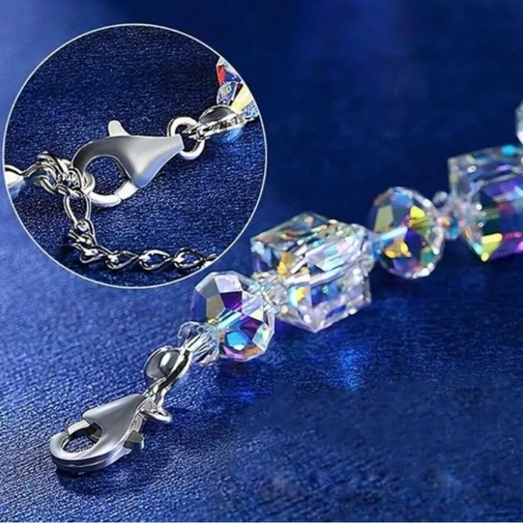 Austrian Crystal Sparkling White Gold Finish Bracelet - Picture 3 of 3